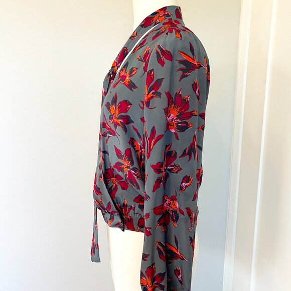 Madewell Silk Floral Tie Neck Faux Wrap Top in Bridgette Architect Green Small - Picture 6 of 10